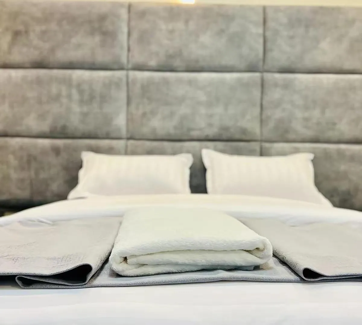 קמפאלה Lee Furnished Homes - Executive 1